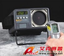 FLUKE 9133 便攜式紅外溫度校準器